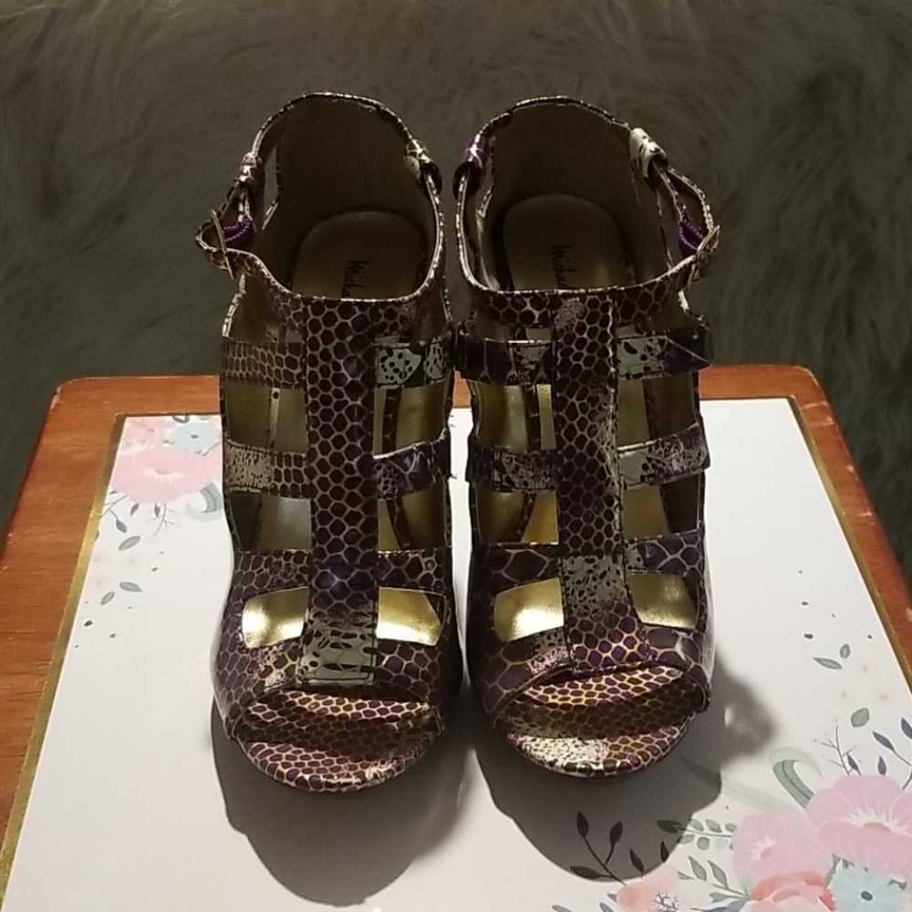 Michael Antonio Purple Strappy Heel